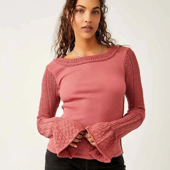 Free People Cuffing Season Red Crochet Sleeve Top Bell Sleeves Size M 7369 EUC - Picture 1 of 10